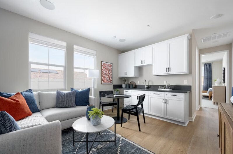 16068 Crofton Spgs Wy in Port Charlotte, FL - Building Photo