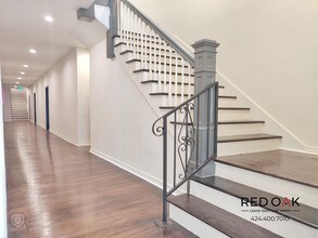 1818 Whitley Ave, Unit 106 in Los Angeles, CA - Building Photo - Building Photo