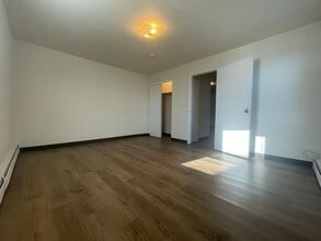 227 S White Horse Pike in Audubon, NJ - Building Photo - Building Photo