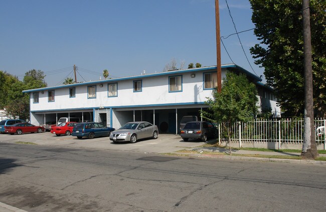 280 W 23rd St in San Bernardino, CA - Foto de edificio - Building Photo