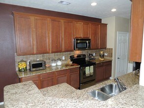 3 Whitekirk Pl in Magnolia, TX - Building Photo - Building Photo