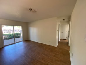 1110 S Cedar St in Brownfield, TX - Building Photo - Building Photo