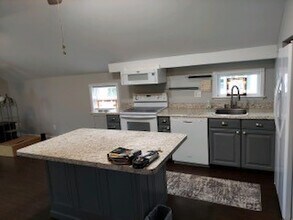 225 Chapin St in Canandaigua, NY - Building Photo - Building Photo