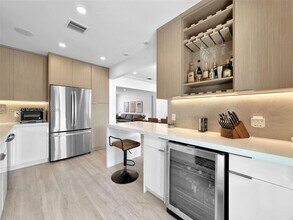130 SW 25th Rd in Miami, FL - Building Photo - Building Photo