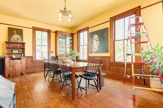 1702 Sealy Ave in Galveston, TX - Foto de edificio - Building Photo