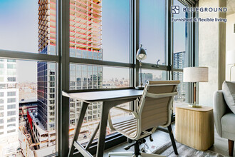 180 N Ada St in Chicago, IL - Building Photo - Building Photo