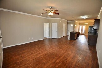 1142 Newcastle Dr in Weatherford, TX - Building Photo - Building Photo