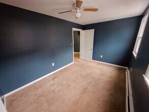 536 N Underwood St in Fall River, MA - Building Photo - Building Photo