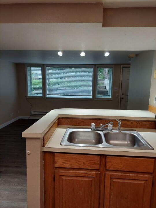 1707 1/2 Avenue C in Billings, MT - Building Photo