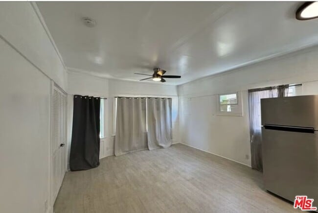 1111 Orizaba Ave in Long Beach, CA - Building Photo - Building Photo