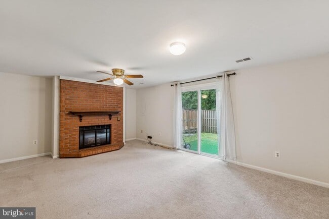 5858 Langton Dr in Alexandria, VA - Building Photo - Building Photo