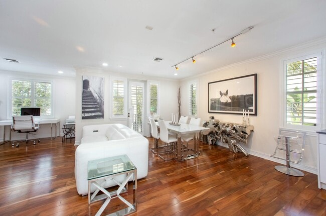 1970 S Dixie Hwy in West Palm Beach, FL - Building Photo - Building Photo