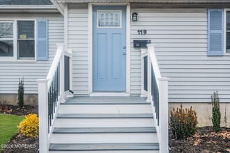 119 Ocean Ave in Middletown, NJ - Building Photo - Building Photo