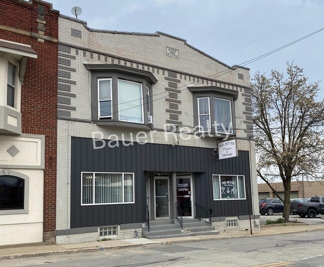 property at 108 E 2nd St