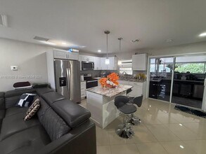 4707 Martha Louise Dr in West Palm Beach, FL - Building Photo - Building Photo