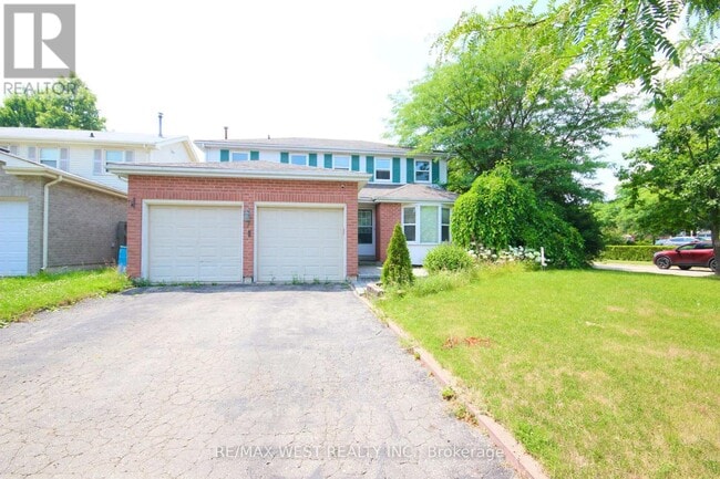 property at 7 Mcgillivary Crescent