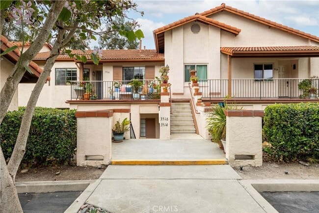 property at 3516 Somerset Way