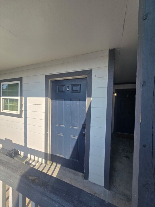 2518 Lidstone St in Houston, TX - Building Photo