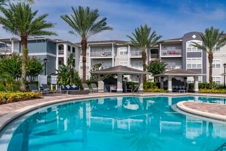 The Place on Millenia in Orlando, FL - Foto de edificio - Building Photo