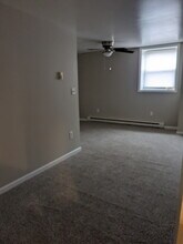 306 Blair St in Hollidaysburg, PA - Foto de edificio - Building Photo