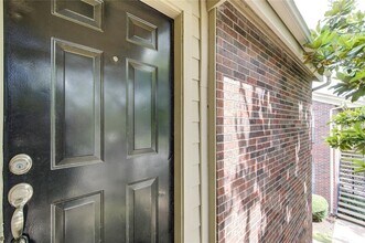 2121 El Paseo St in Houston, TX - Building Photo - Building Photo