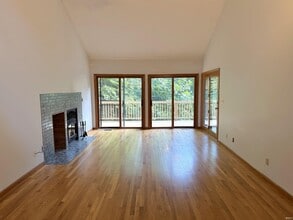 3516 E Old Myers Rd in Bloomington, IN - Building Photo - Building Photo