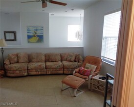 709 Regency Reserve Cir in Naples, FL - Foto de edificio - Building Photo