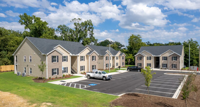 Adam Street Apartments in Fayetteville, NC - Building Photo - Building Photo