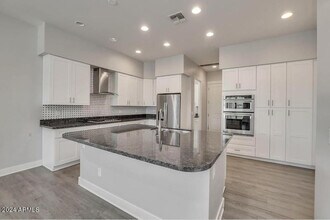 1139 N Harold St in Tempe, AZ - Building Photo - Building Photo