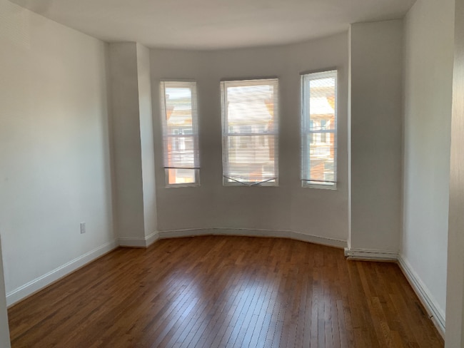 2021 W Saratoga St in Baltimore, MD - Building Photo - Building Photo