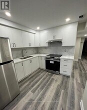 24 Fordham Rd in Brampton, ON - Building Photo - Building Photo