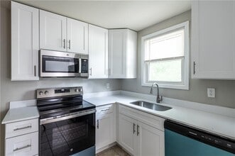 3527 Bolfair Dr NW in Atlanta, GA - Building Photo - Building Photo