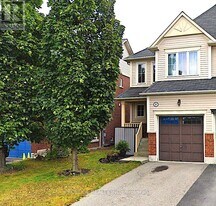 57 Aldonschool Ct in Ajax, ON - Building Photo