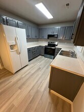 3906 Deer Trail in Evansville, IN - Building Photo - Building Photo