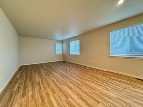 4458 Trader St in Timnath, CO - Building Photo - Building Photo