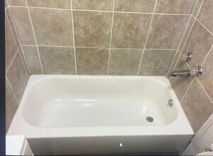 165 Cooper Rd in Jackson, MS - Foto de edificio - Building Photo