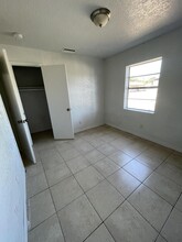 1209 Ave J in Fort Pierce, FL - Building Photo - Building Photo