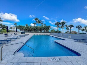 8877 Collins Ave in Surfside, FL - Building Photo - Building Photo