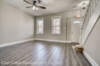 537 Chateau Ave photo'