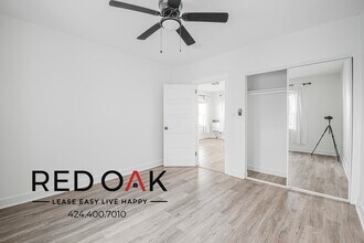 1861.5 Cordova St, Unit 1861.5 in Los Angeles, CA - Building Photo - Building Photo