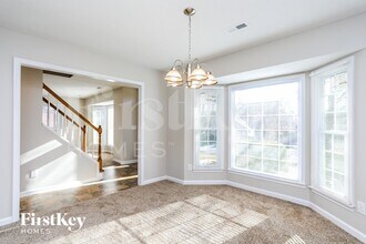 4906 Riding Ridge Dr in Greensboro, NC - Building Photo - Building Photo