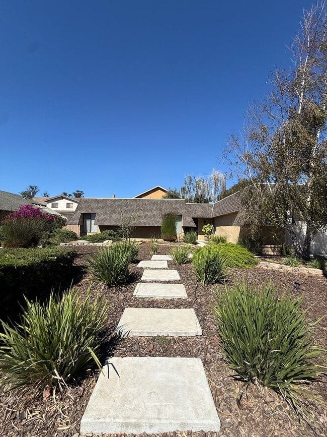 407 Espalier Dr in Santa Maria, CA - Building Photo - Building Photo