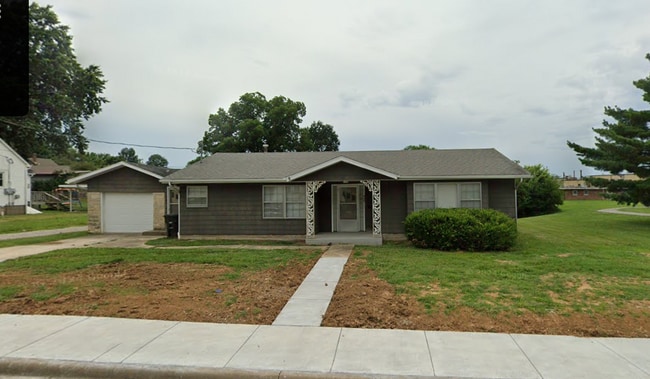 property at 424 N West St
