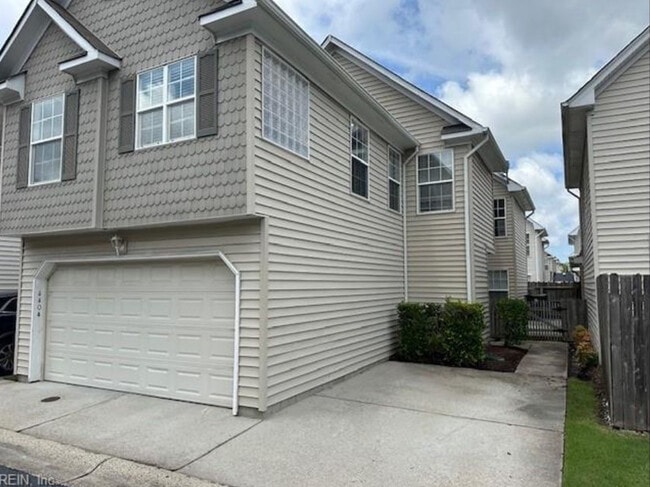 property at 4404 Glen Ellert Ct