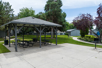 Arbor Crossing in Boise, ID - Foto de edificio - Building Photo