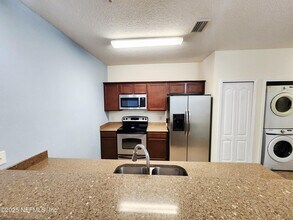 4991 Key Lime Dr in Jacksonville, FL - Building Photo - Building Photo