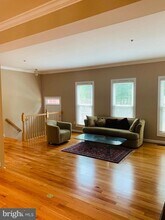 10103 Sterling Terrace in Rockville, MD - Building Photo - Building Photo