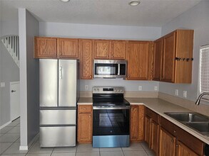 3021 NW 30th Ave in Lauderdale Lakes, FL - Building Photo - Building Photo