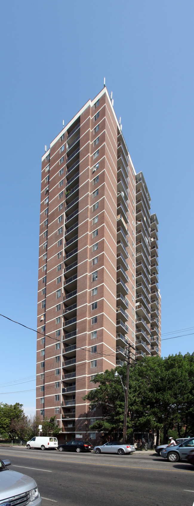 250 Davenport Rd in Toronto, ON - Building Photo - Building Photo