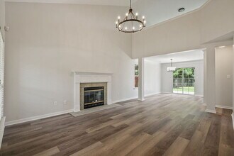 142 Bremerton Dr SW in Huntsville, AL - Building Photo - Building Photo